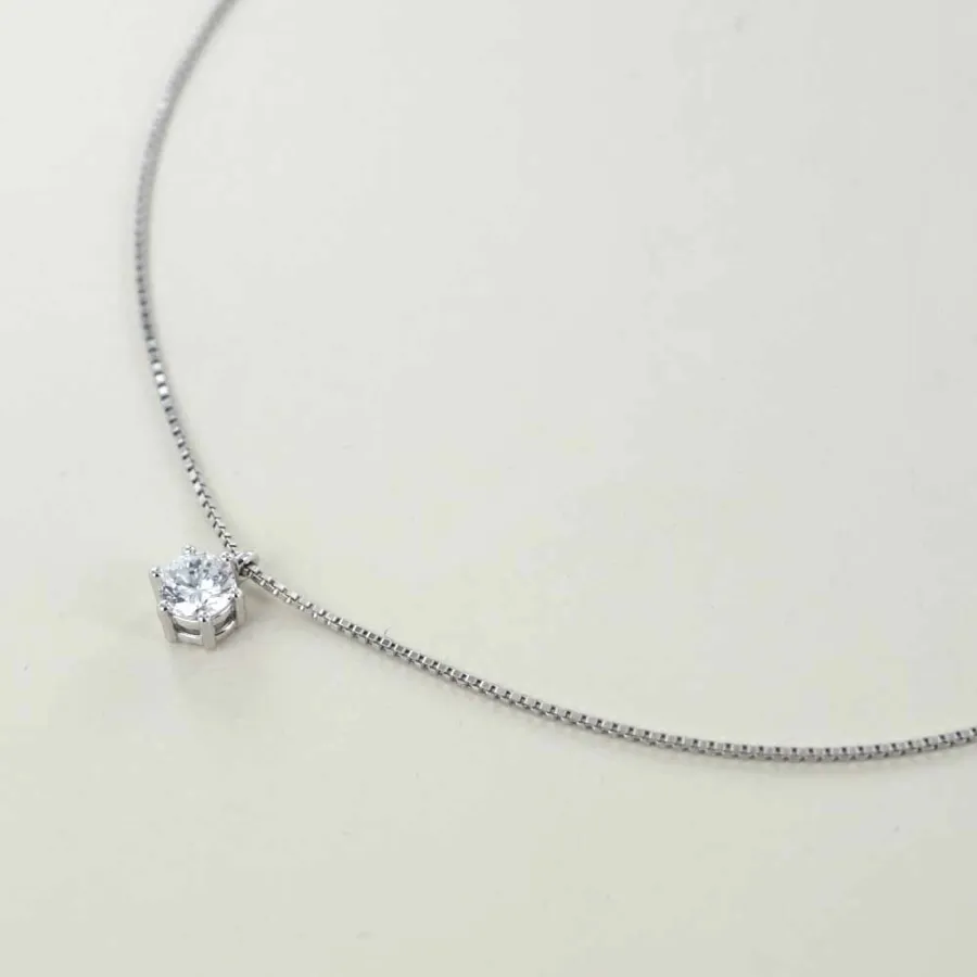 obrazek 3 Piękny stylowy diamentowy naszyjnik z zawieszką