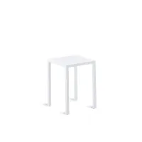 Zdjęcie Stylowy minimalistyczny stołek Conrad do ogrodu i na taras