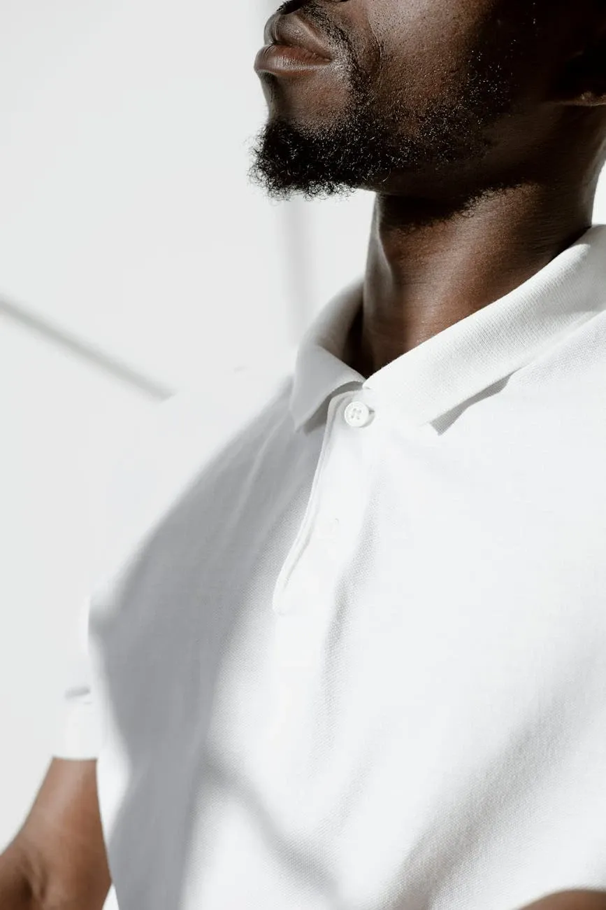 Zdjęcie Jakie koszulki męskie są modne na sezon letni?