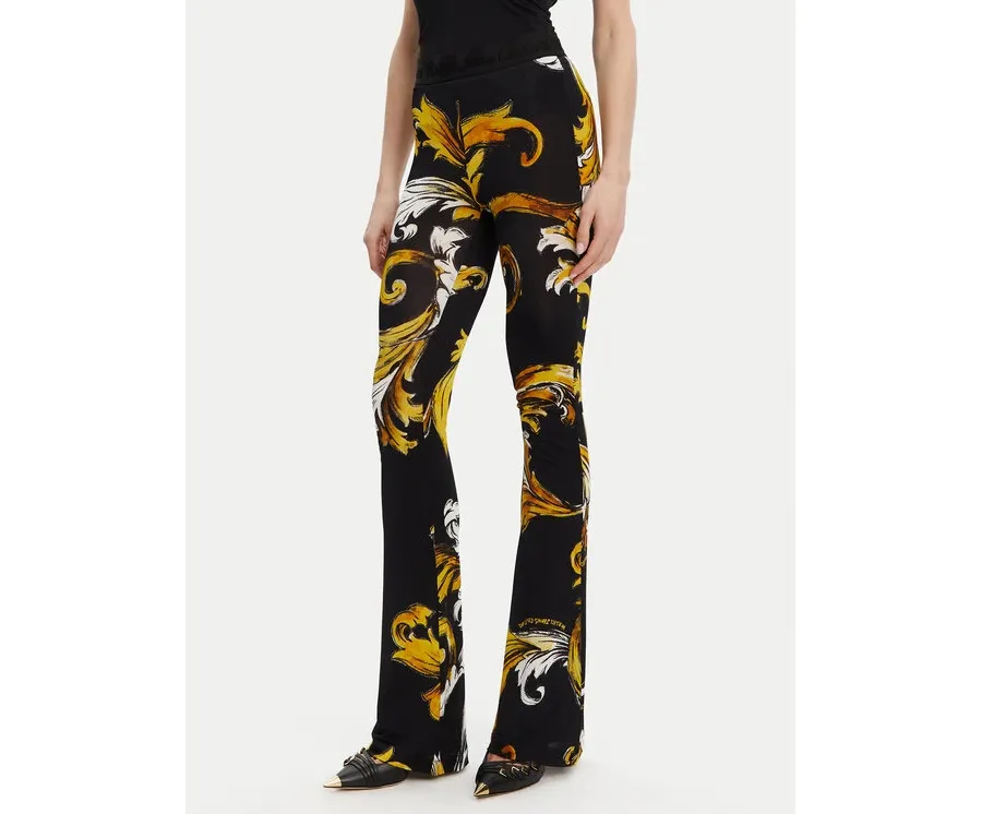 obrazek 1 Versace Jeans Couture Spodnie materiałowe 78HAC107 JS471 Czarny Regular Fit
