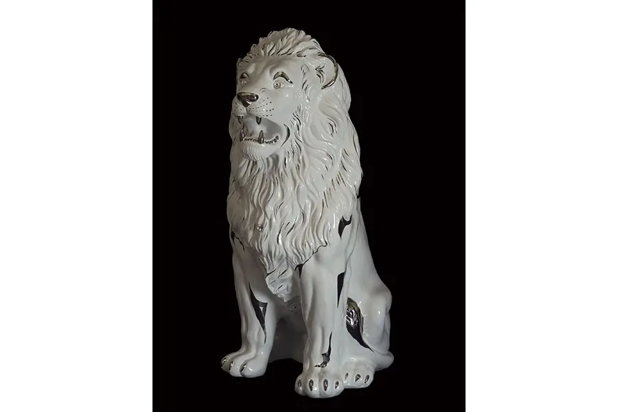 picture 1 Ceramic lion