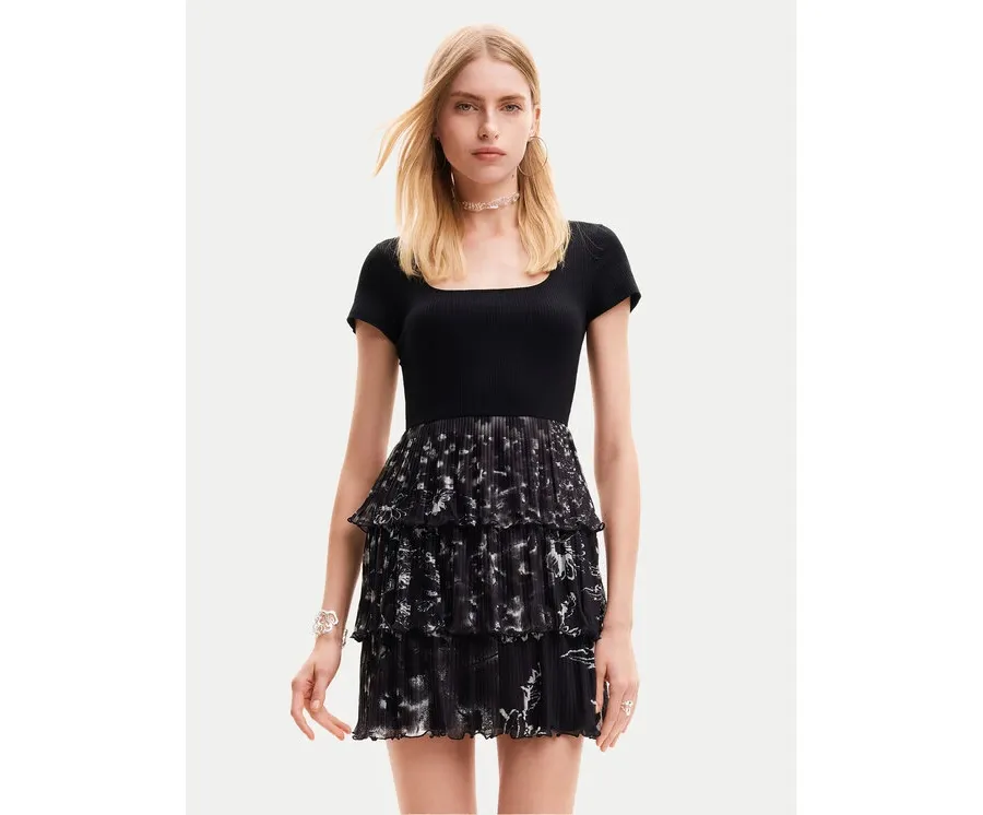 obrazek 1 Desigual Sukienka codzienna San Francisco 24SWVK23 Czarny Regular Fit