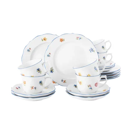 Zdjęcie Porcelanowy 18-elementowy serwis kawowy z pięknym kwiatowym zdobieniem – Seltmann Weiden