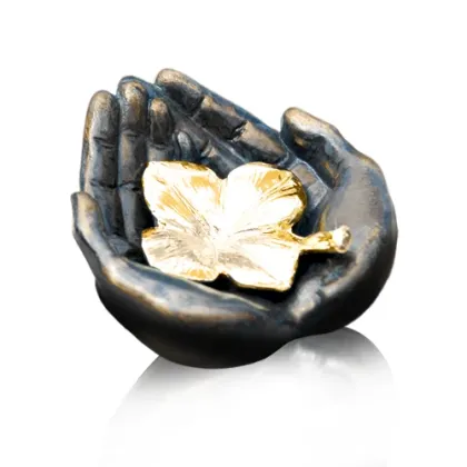 Zdjęcie Wyjątkowa figurka z brązu