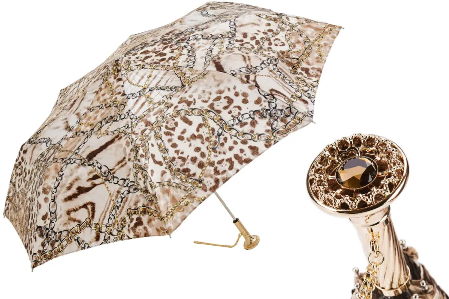 obrazek 1 Stylowy jasnobrązowy parasol damski zdobiony motywem skóry leoparda i motywem łańcuchów z rączką z klejnotem - Pasotti