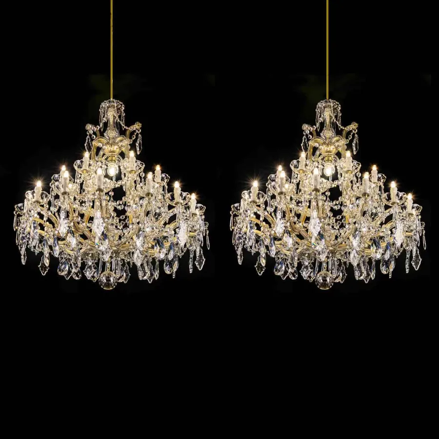 obrazek 1 Para antycznych kryształowych żyrandoli Marii Teresy, 24 światła rozłożone na zakrzywionych ramionach