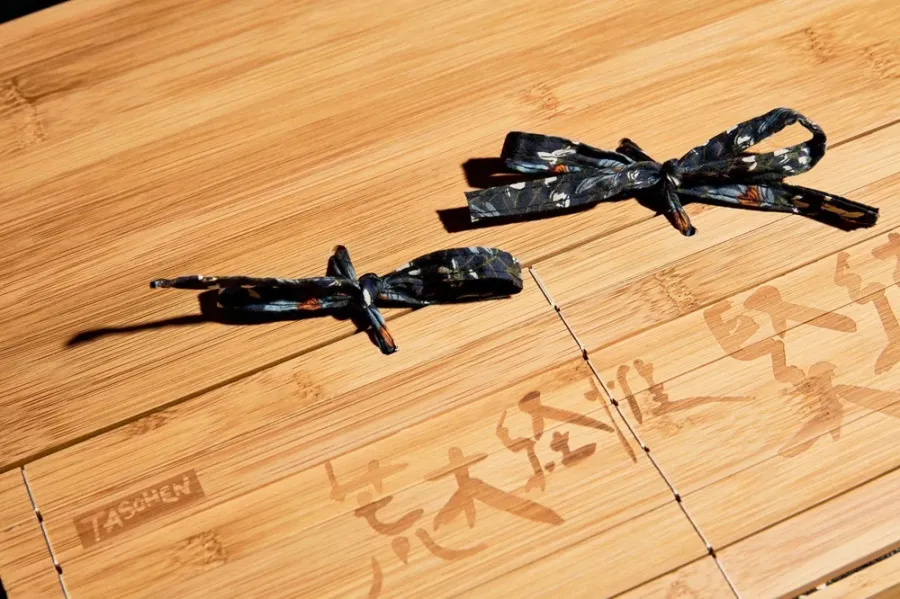 obrazek 26 Książka Nobuyoshi Araki. Bondage - Taschen