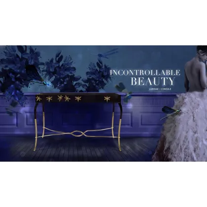 Picture An amazing decorated table for the hall