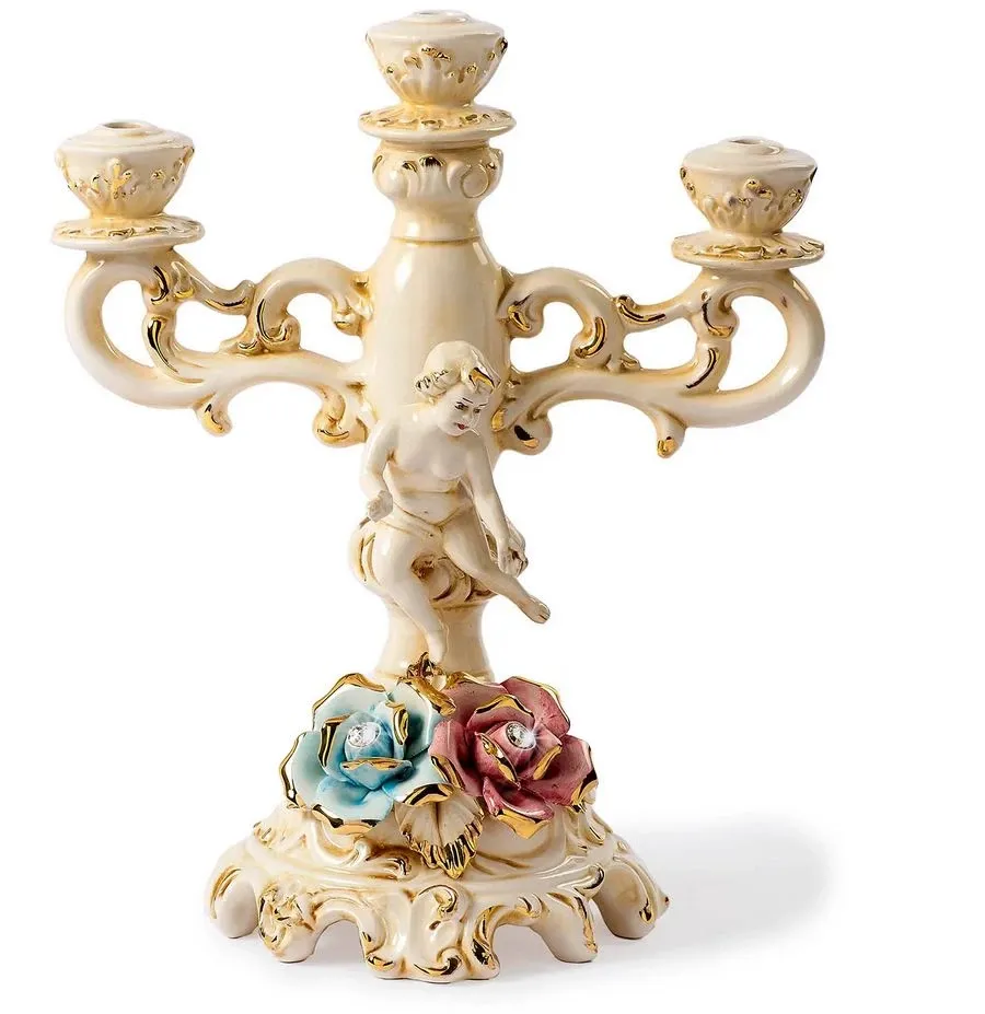 obrazek 1 Solidnie wykonany świecznik ceramiczny ze zdobieniami