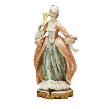 Zdjęcie Włoska porcelanowa figurka kobiety
