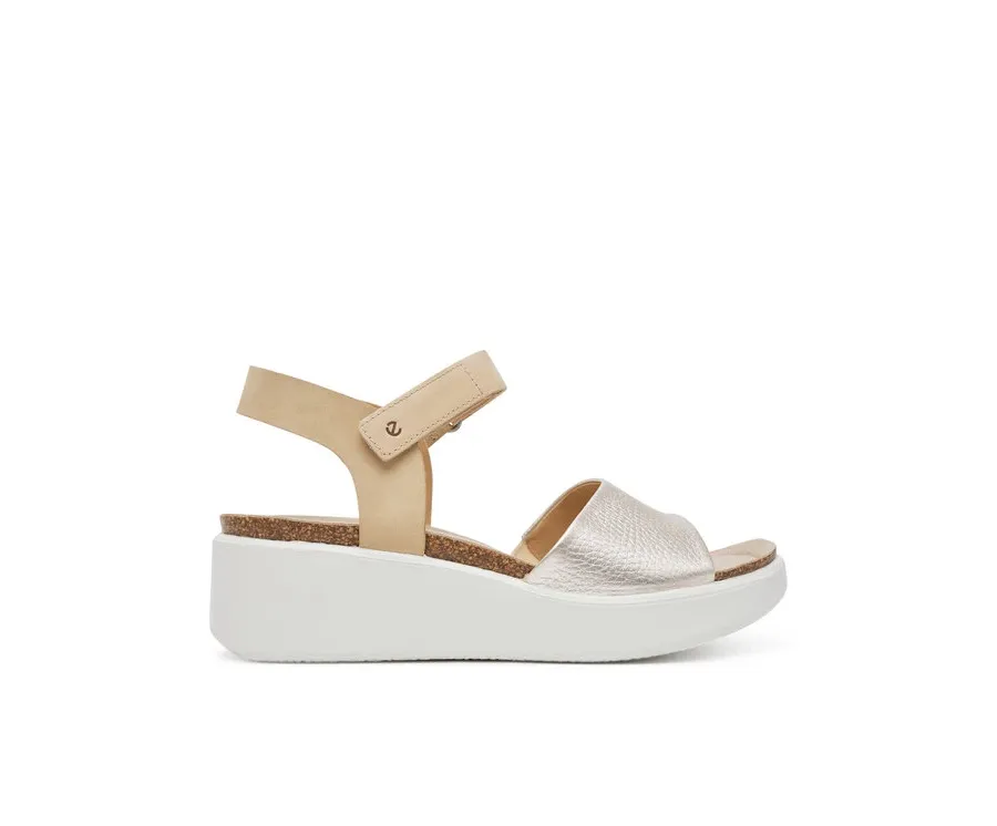 obrazek 1 ECCO Sandały Flowt Wedge 27231360704 Złoty