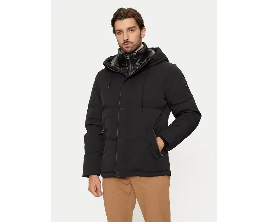 obrazek 1 Guess Kurtka zimowa M4BL43 WGJR2 Czarny Regular Fit