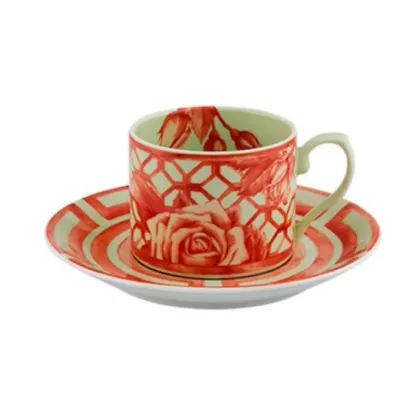 Zdjęcie Ładna filiżanka do herbaty ze spodkiem na prezent