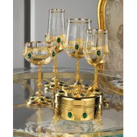 Zdjęcie Luksusowy komplet kieliszków i pojemnika w różnych wariantach