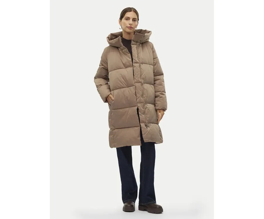obrazek 1 Vero Moda Kurtka zimowa Stella 10300030 Beżowy Loose Fit