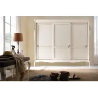 Picture Beautiful Italian wardrobe in a classic style – Morello Gianpaolo