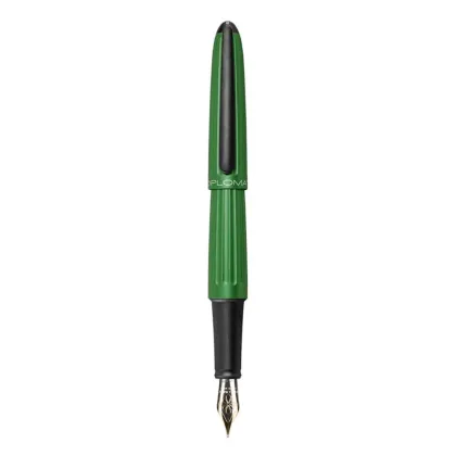Picture Green DIPLOMAT Aero fountain pen, 14ct nib