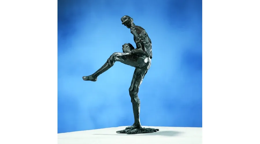 obrazek 1 Stylowa figurka bejsbolisty rzucającego piłką - wyjątkowy prezent dla miłośnika sportu