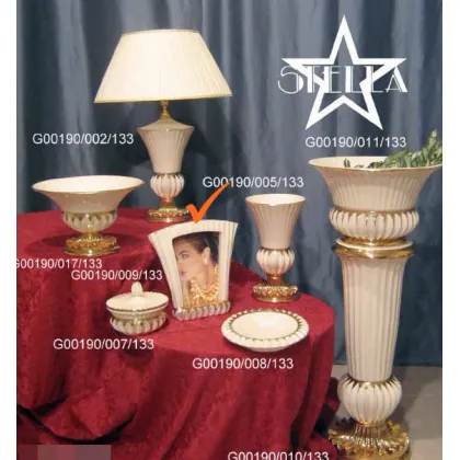 Picture Attractive ceramic photo frame