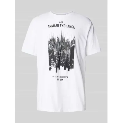 Zdjęcie T-shirt z nadrukiem z motywem z logo