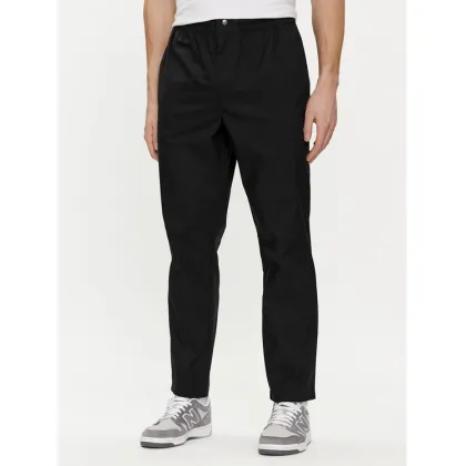 Zdjęcie New Balance Spodnie dresowe MP41575 Czarny Regular Fit