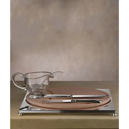 Zdjęcie Ekskluzywny zestaw do pieczenia z widelcem / nożem i sosjerką platerowany srebrem – Pampaloni