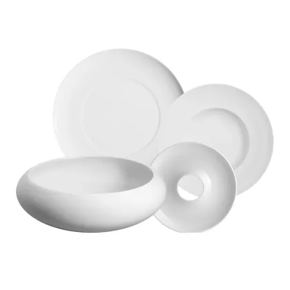 Zdjęcie Duży komplet zastawy obiadowej z porcelany z kolekcji Domo White - Vista Alegre