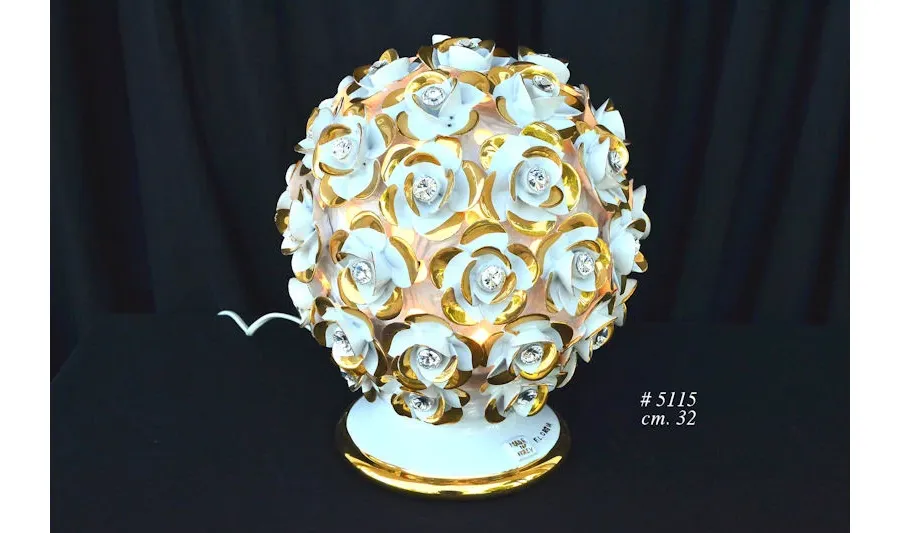obrazek 1 Podświetlana lampa z róż