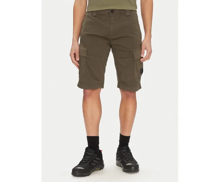 obrazek 1 C.P. Company Szorty materiałowe 18CMBE116A005694G Zielony Regular Fit