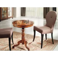 Zdjęcie Okrągły stolik kawowy w warcaby z drewna orzechowego