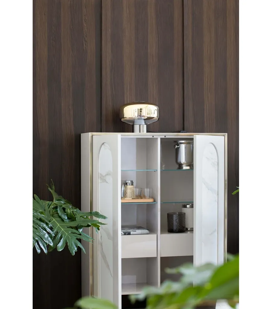 obrazek 9 Ekskluzywna włoska witryna do salonu