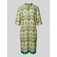 Zdjęcie Sukienka o długości do kolan ze wzorem na całej powierzchni