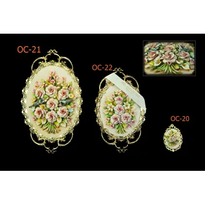 Picture A chic porcelain frame for apartments