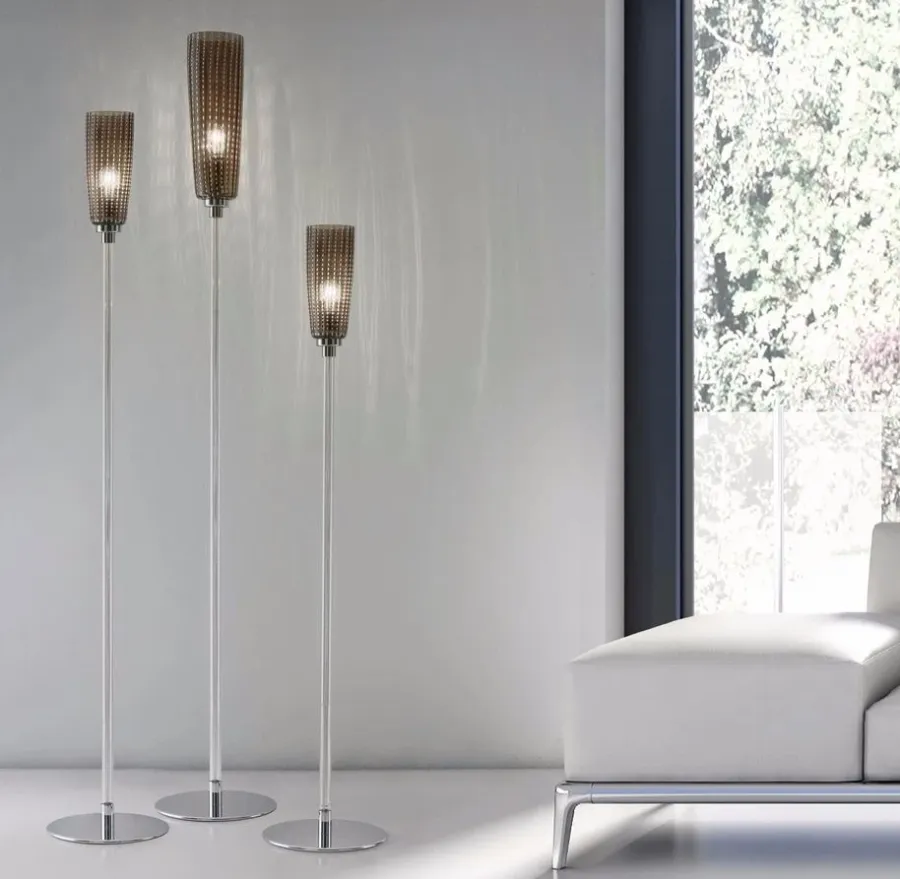 obrazek 1 Elegancka lampa stojąca Perle do gabinetu lub salonu