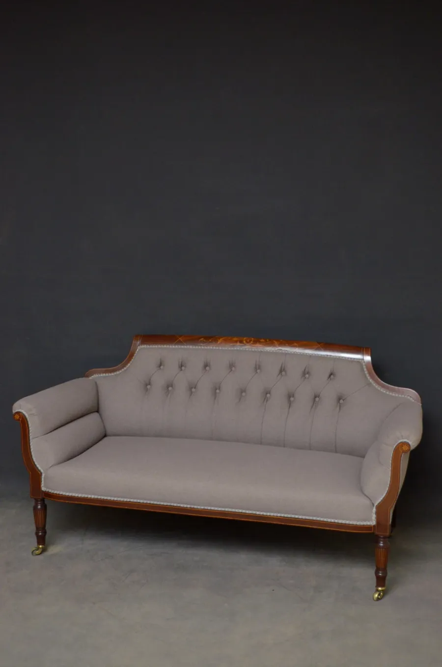 obrazek 2 Mahoniowa, późnowiktoriańska sofa - antyk z 1890 roku po renowacji