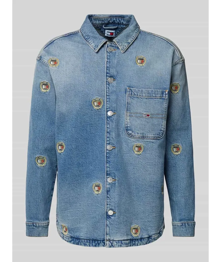 obrazek 1 Koszula jeansowa o kroju regular fit z kieszenią na piersi