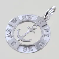 Picture An anchor pendant in white gold for a sea lover