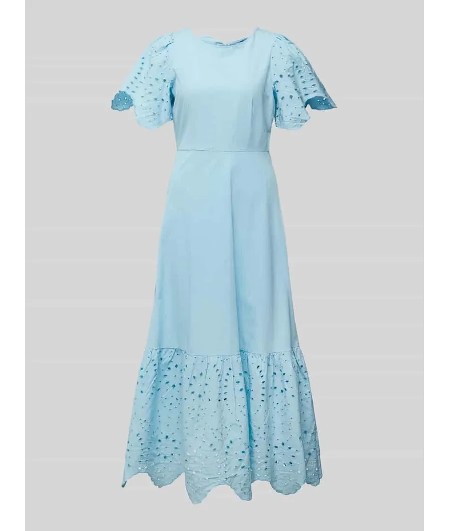 obrazek 1 Długa sukienka z ażurowym wzorem