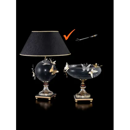 Zdjęcie Cudowna lampa z motylami