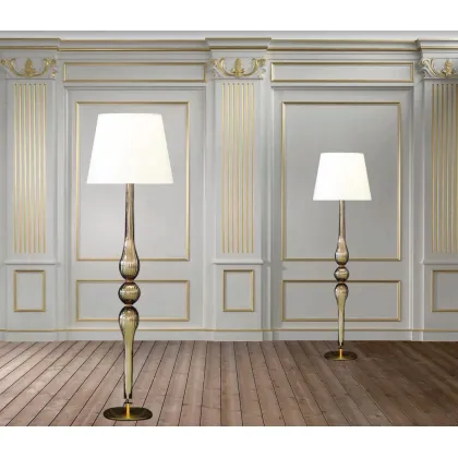 Picture Luxurious floor lamp made of Murano glass - Lucevetro