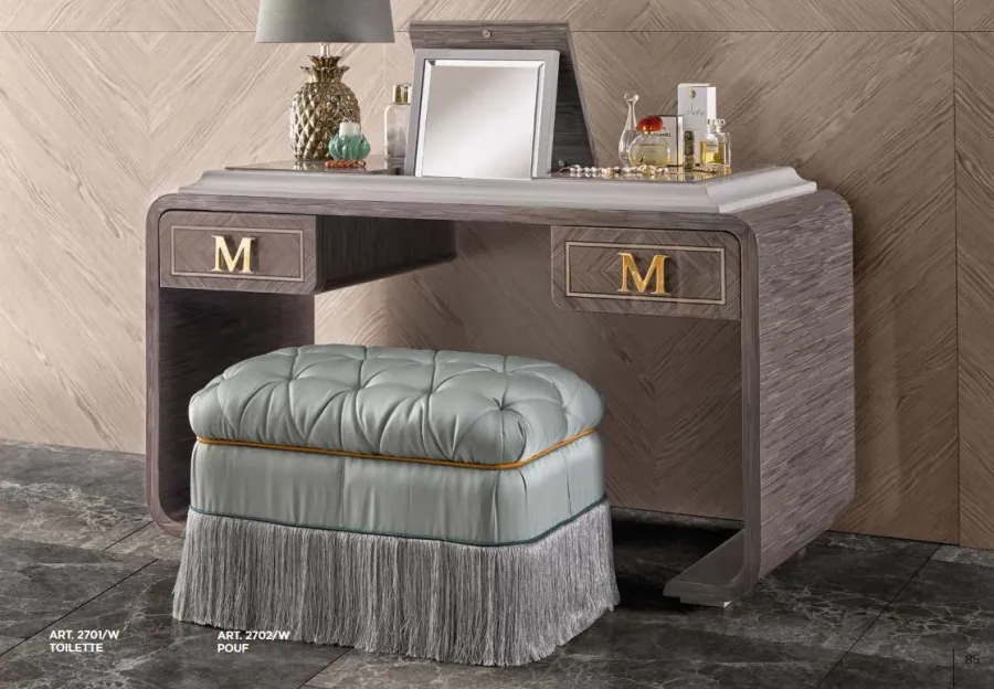obrazek 1 Elegancka pufa z toaletką od włoskiego producenta