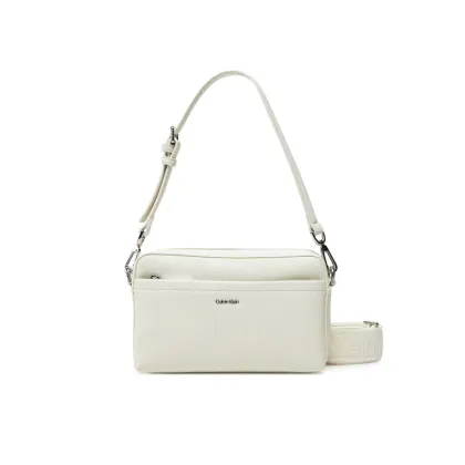 Zdjęcie Calvin Klein Torebka Ck Must Convertible Camera Bag K60K612901 Écru
