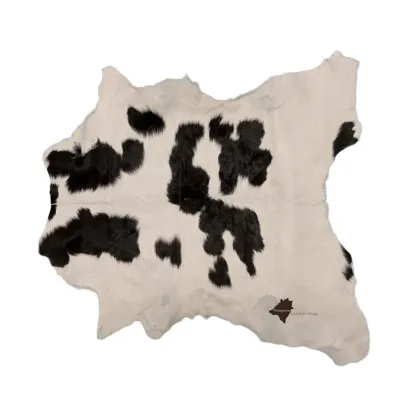 Zdjęcie Szykowny dywan ze skóry cielęcej - 110x104 cm