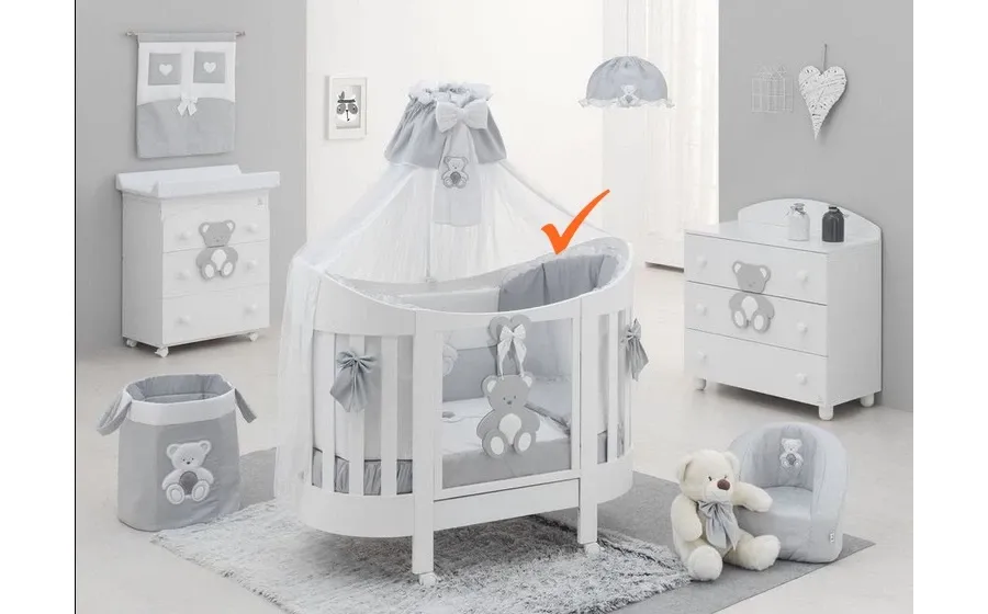obrazek 1 Włoskie łóżeczko z wyposażeniem - Italbaby