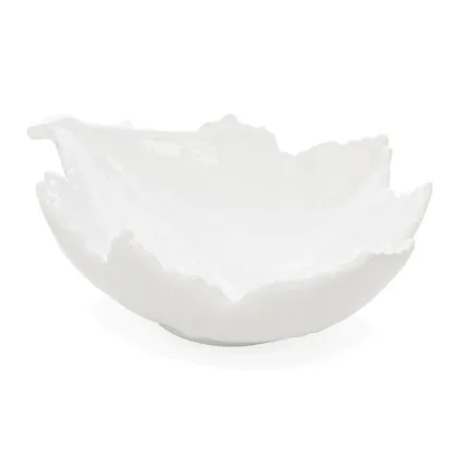 Picture A unique Leaf bowl made of ceramics