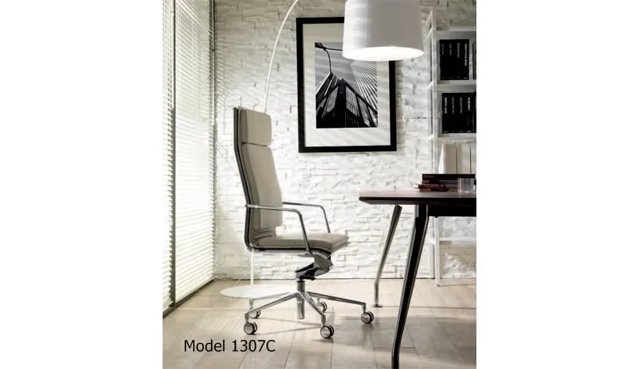obrazek 1 Fotel z aluminium i skóry do biura