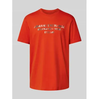 Zdjęcie T-shirt z nadrukiem z logo