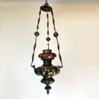 Zdjęcie Lampa z tłoczonej miedzi z górnym elementem z mosiądzu - vintage