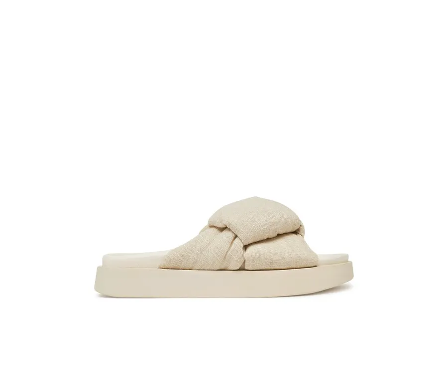 obrazek 1 Inuikii Klapki Oversized Linken Knot-147 1028 Écru