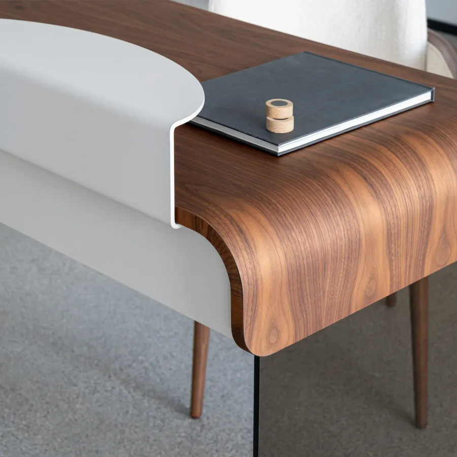 obrazek 3 Prestiżowe modernistyczne biurko z Włoch - do gabinetu lub biura